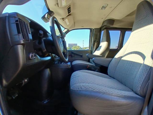 Used 2019 Chevrolet Express 3500 LT w/ LT Preferred Equipment Group RWD image 12