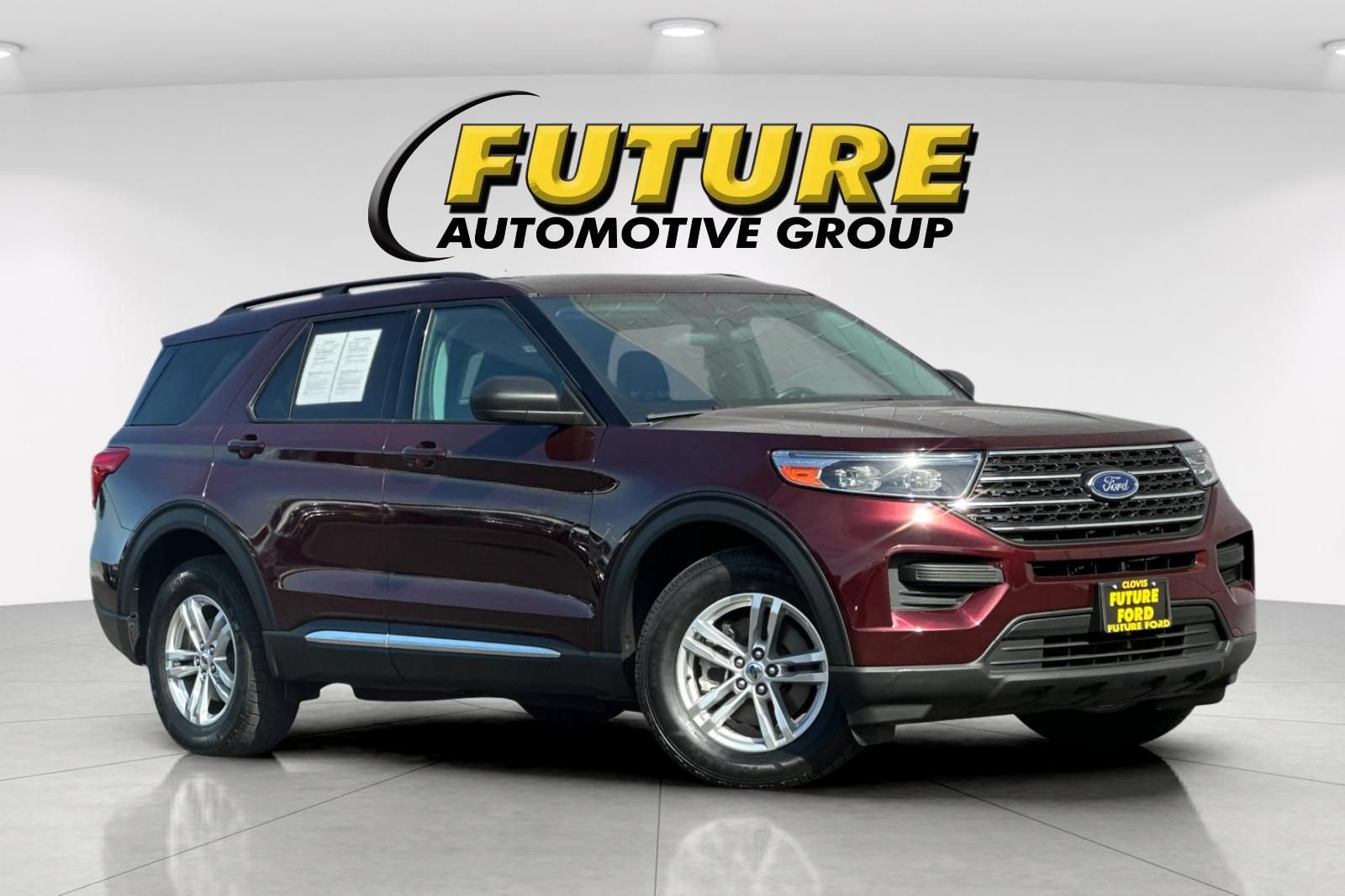 Certified 2022 Ford Explorer XLT AWD/4WD image 1