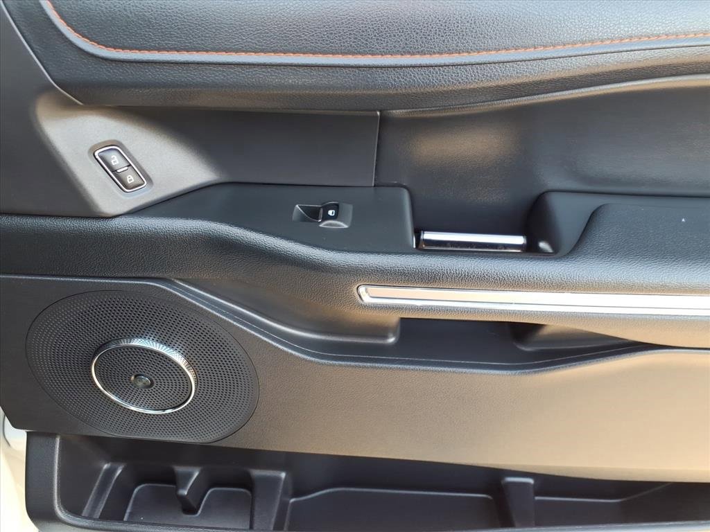 Certified 2024 Ford Expedition Timberline image 8