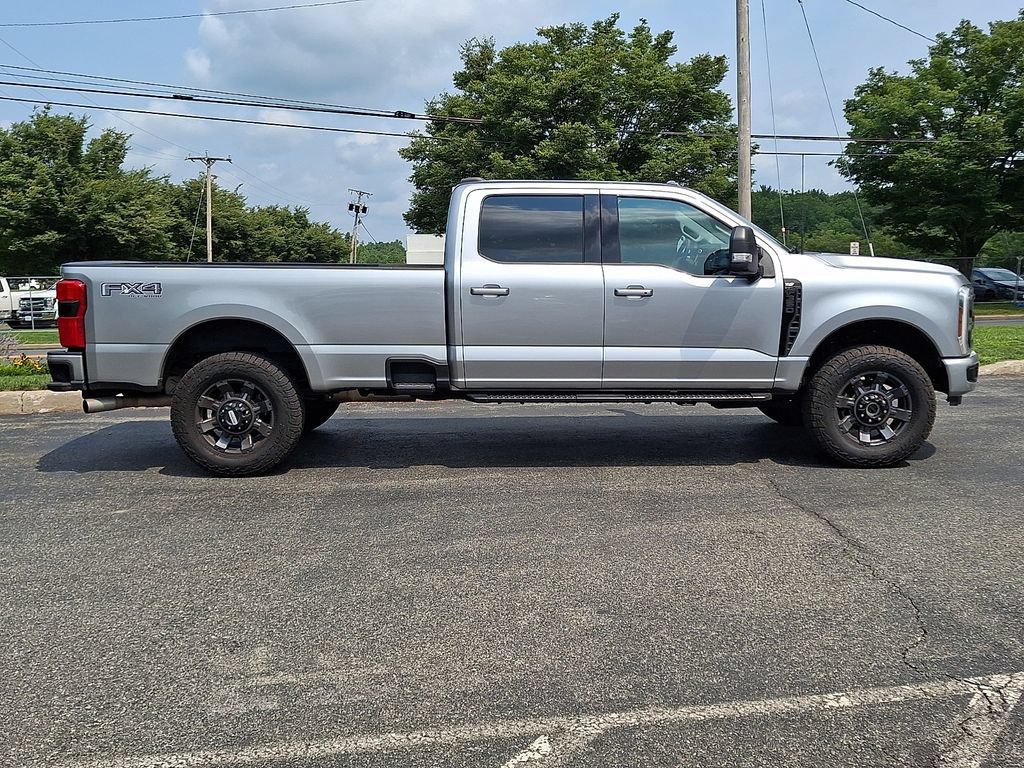 Certified 2024 Ford F350 XLT w/ XLT Premium Package AWD/4WD image 10