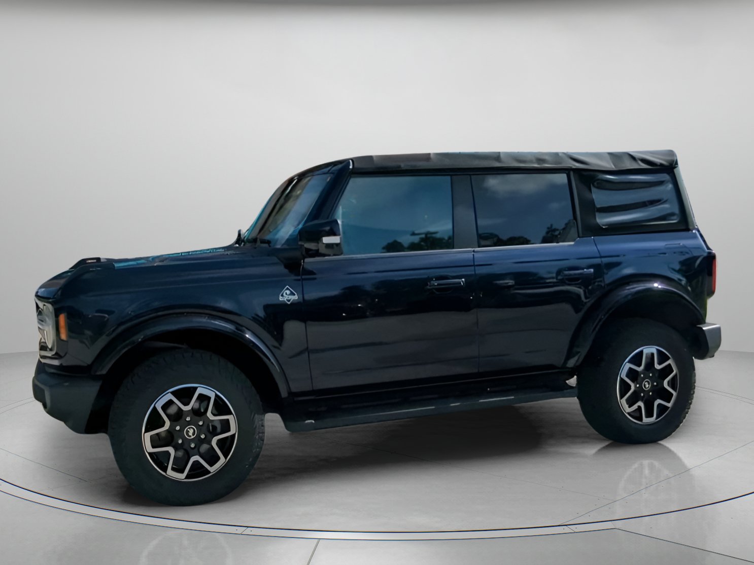Certified 2021 Ford Bronco Outer Banks AWD/4WD image 15