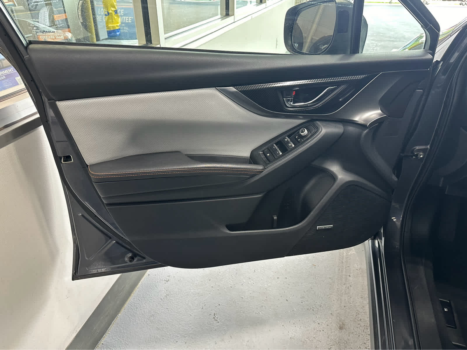 Used 2020 Subaru Crosstrek 2.0i Limited w/ Moonroof Package w/Navigation AWD/4WD image 15