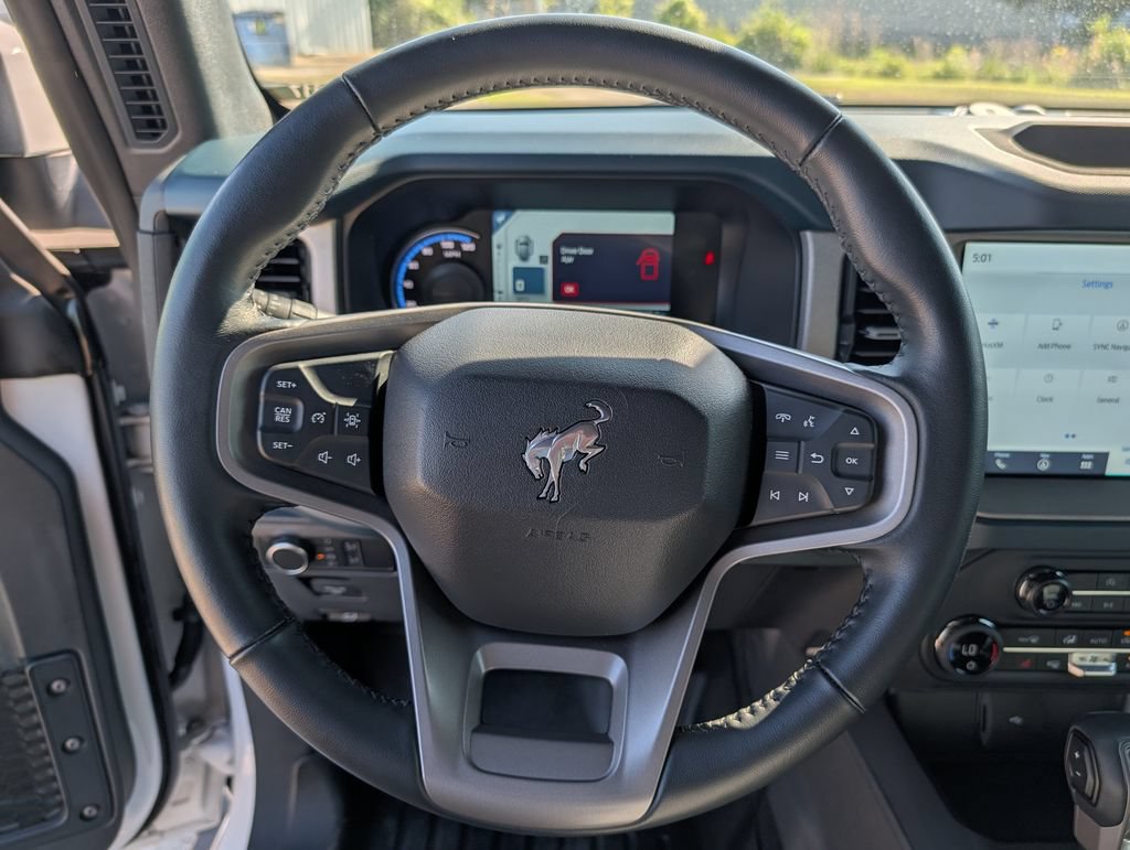 Certified 2024 Ford Bronco Outer Banks AWD/4WD image 7