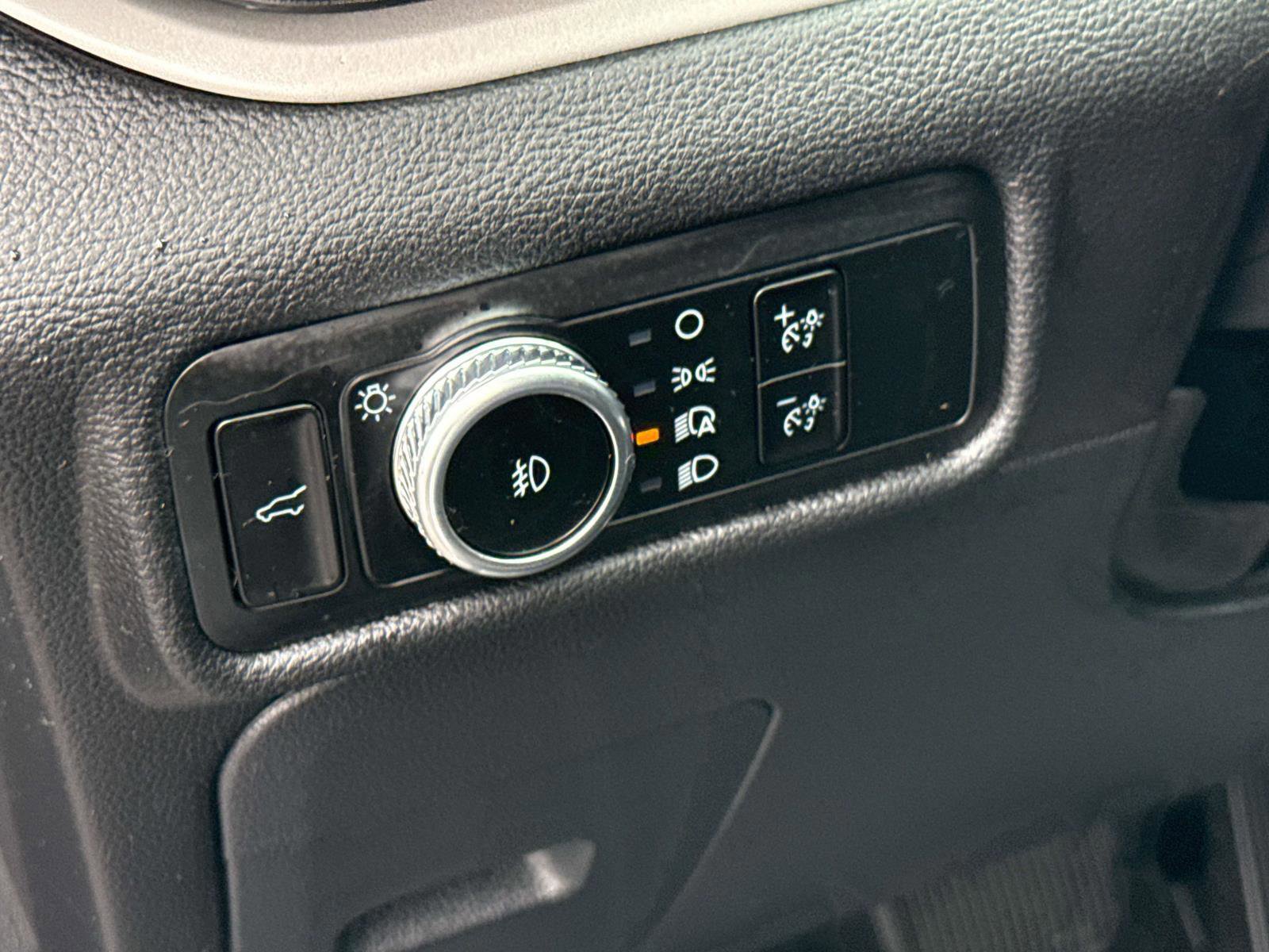 Certified 2023 Ford Explorer XLT w/ Equipment Group 202A image 26