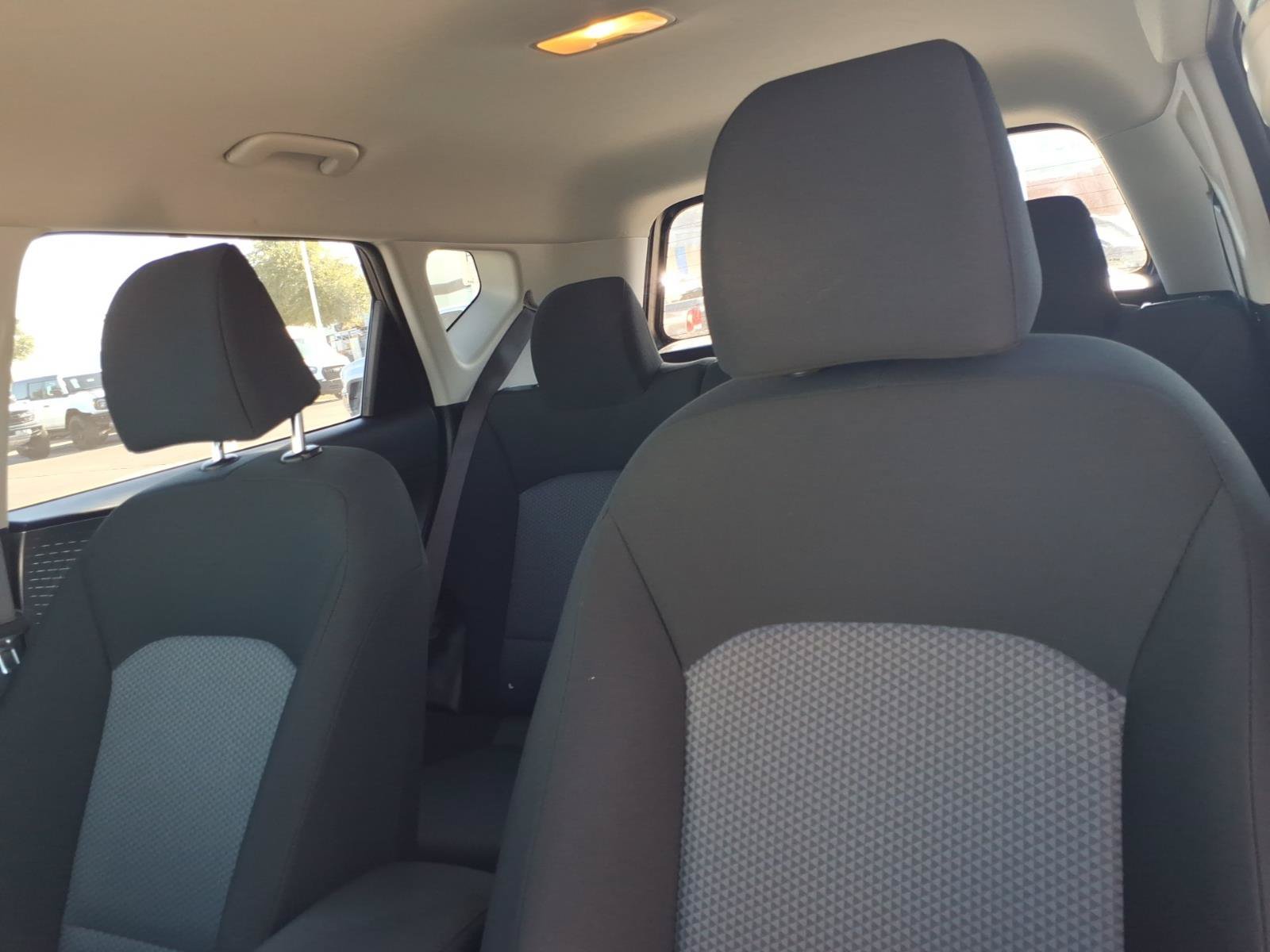 Used 2023 Kia Soul LX w/ LX Technology Package FWD image 13