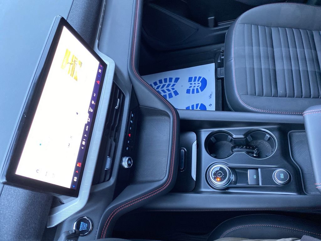 Certified 2025 Ford Explorer ST-Line image 27