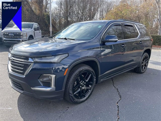 Used 2022 Chevrolet Traverse LT