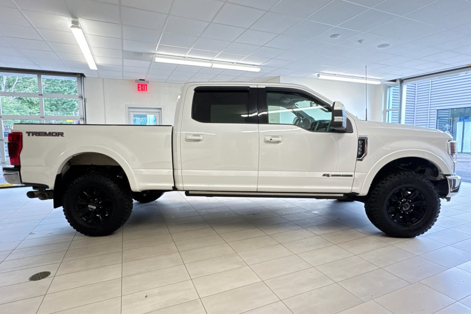 Certified 2021 Ford F350 Lariat w/ Tremor Off-Road Package image 3
