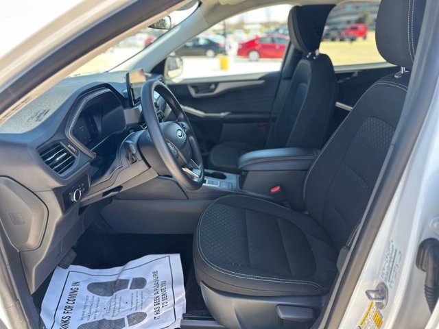 Certified 2025 Ford Escape Active AWD/4WD image 12