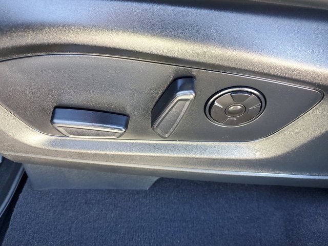 Certified 2025 Ford Explorer ST image 19