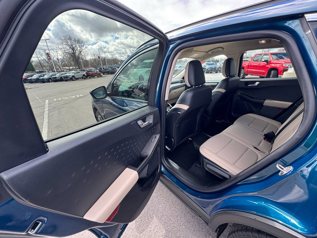 Certified 2020 Ford Escape SEL FWD image 21