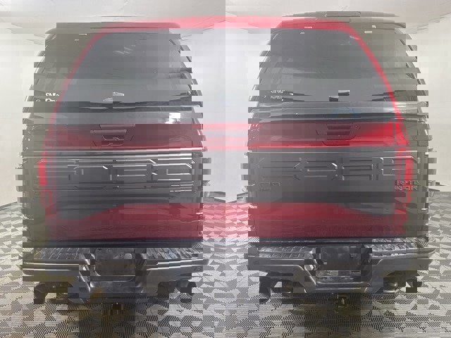 Certified 2017 Ford F150 Raptor w/ Equipment Group 802A Luxury image 4