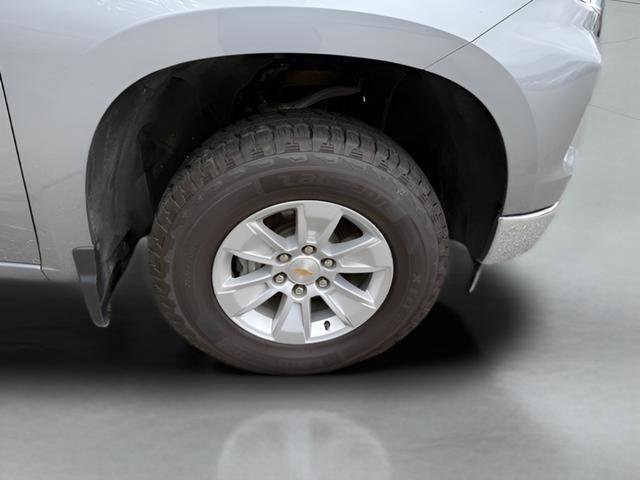 Used 2025 Chevrolet Silverado 1500 LT AWD/4WD image 28