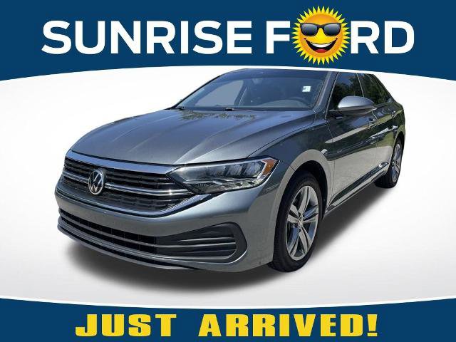 Used 2022 Volkswagen Jetta SE