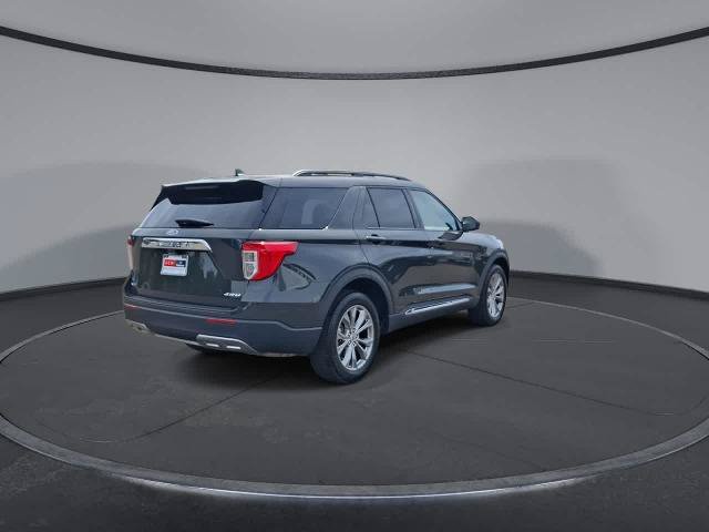 Certified 2023 Ford Explorer XLT w/ Equipment Group 202A AWD/4WD image 8