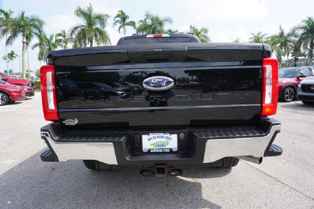 Certified 2025 Ford F250 XLT w/ FX4 Off-Road Package AWD/4WD image 38
