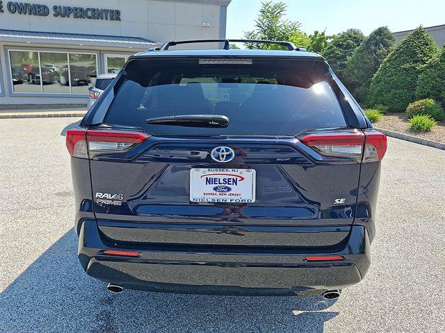 Used 2022 Toyota RAV4 SE w/ Weather & Moonroof Package AWD/4WD image 23