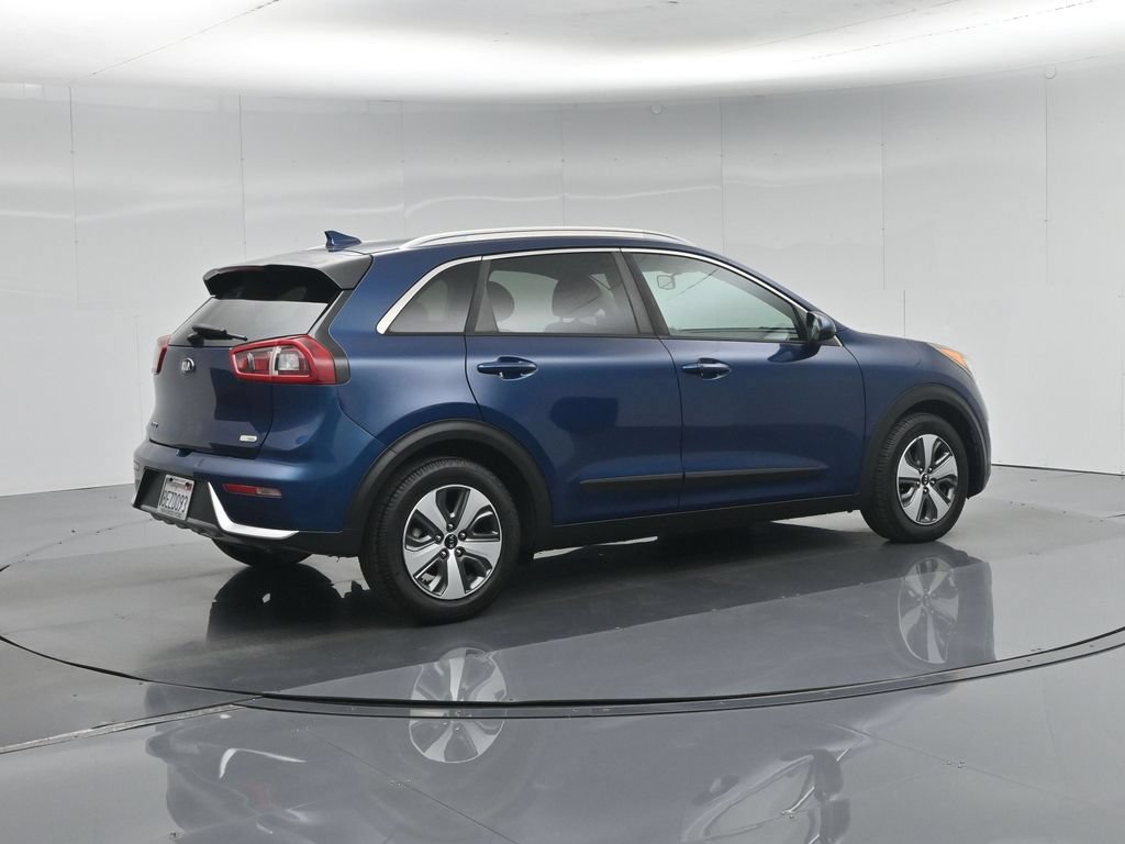 Used 2018 Kia Niro LX FWD image 26