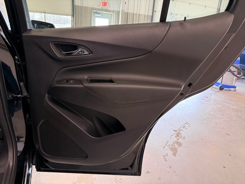 Used 2024 Chevrolet Equinox LT image 23