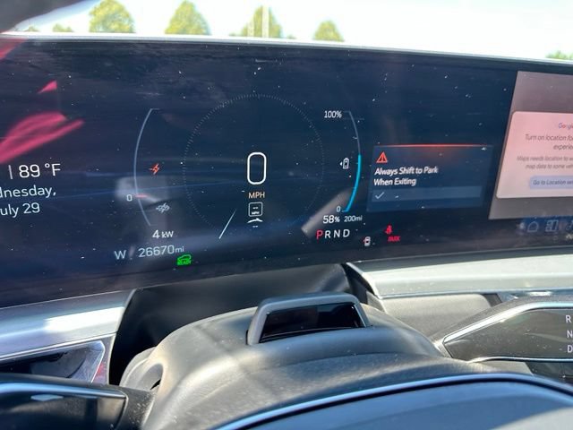 Used 2024 Cadillac Lyriq Luxury AWD/4WD image 29