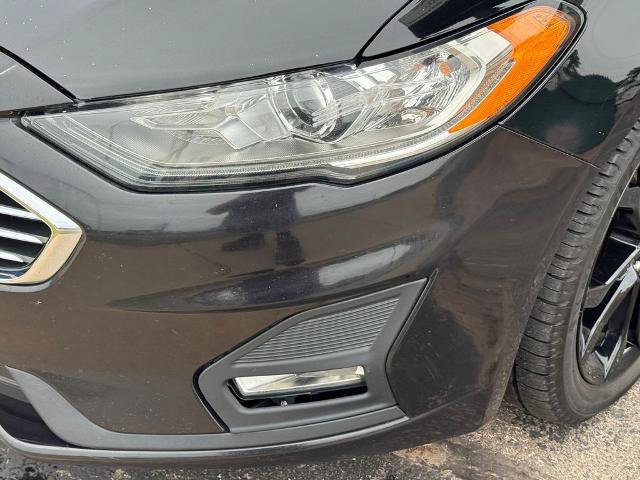 Certified 2020 Ford Fusion SE w/ Equipment Group 151A FWD image 18