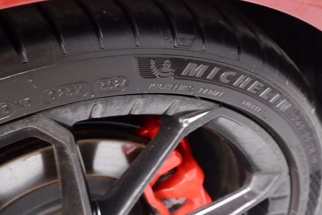 Used 2025 Hyundai Elantra N FWD image 21