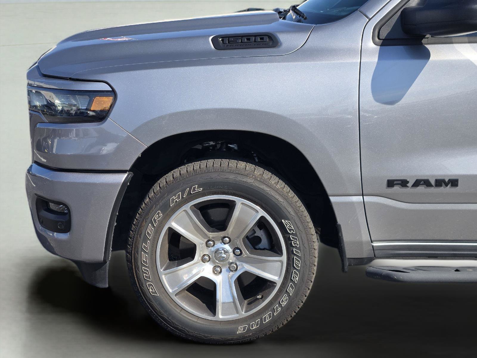 Used 2026 RAM 1500 Express RWD image 9