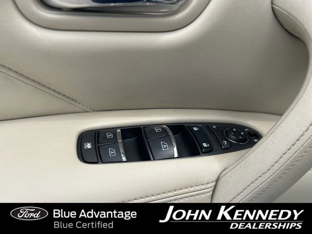 Used 2022 INFINITI QX80 Luxe w/ Cargo Package AWD/4WD image 21