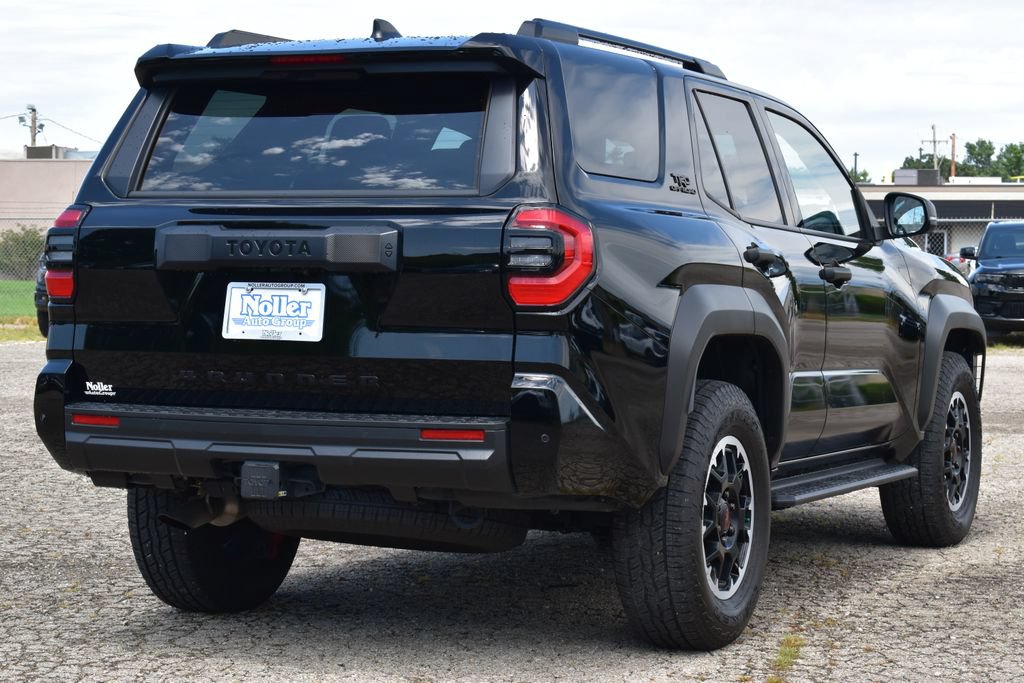 Used 2025 Toyota 4Runner TRD Off-Road AWD/4WD image 8