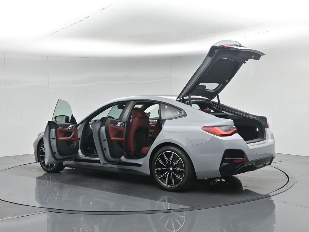 Used 2025 BMW i4 eDrive40 w/ M Sport Package image 57