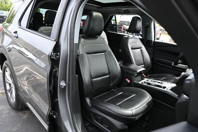 Certified 2023 Ford Explorer XLT w/ Equipment Group 202A AWD/4WD image 24