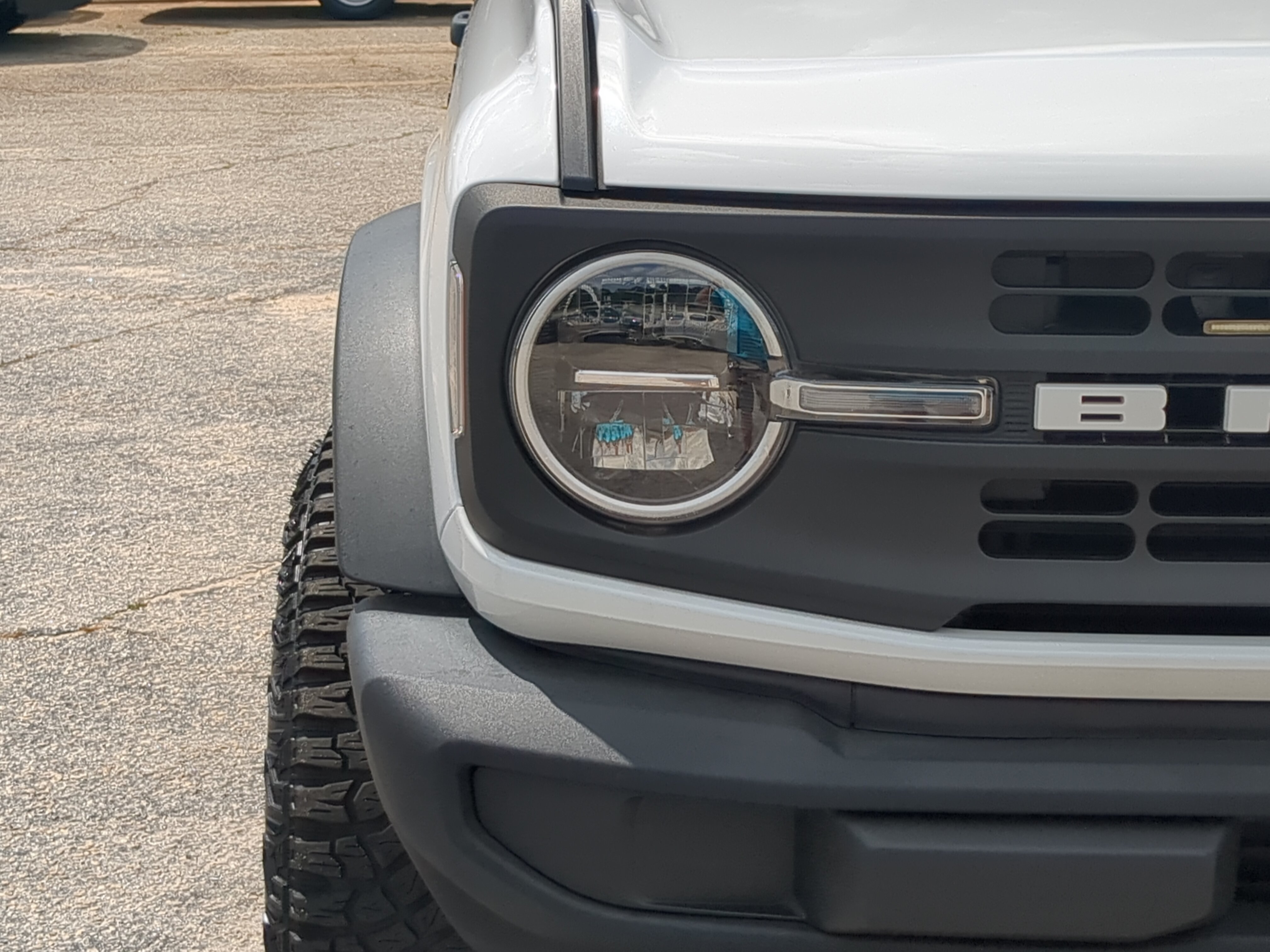 Certified 2022 Ford Bronco 4-Door AWD/4WD image 8