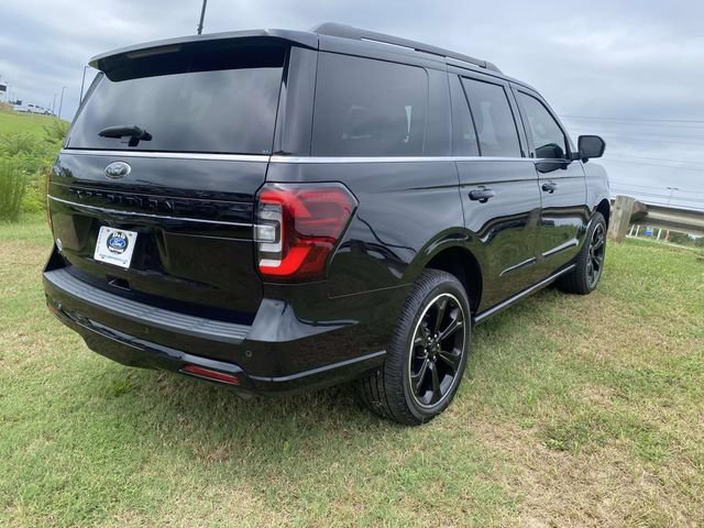 Certified 2024 Ford Expedition Limited AWD/4WD image 7
