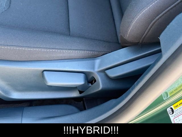 Certified 2025 Ford Maverick XL w/ Equipment Group 101A AWD/4WD image 16