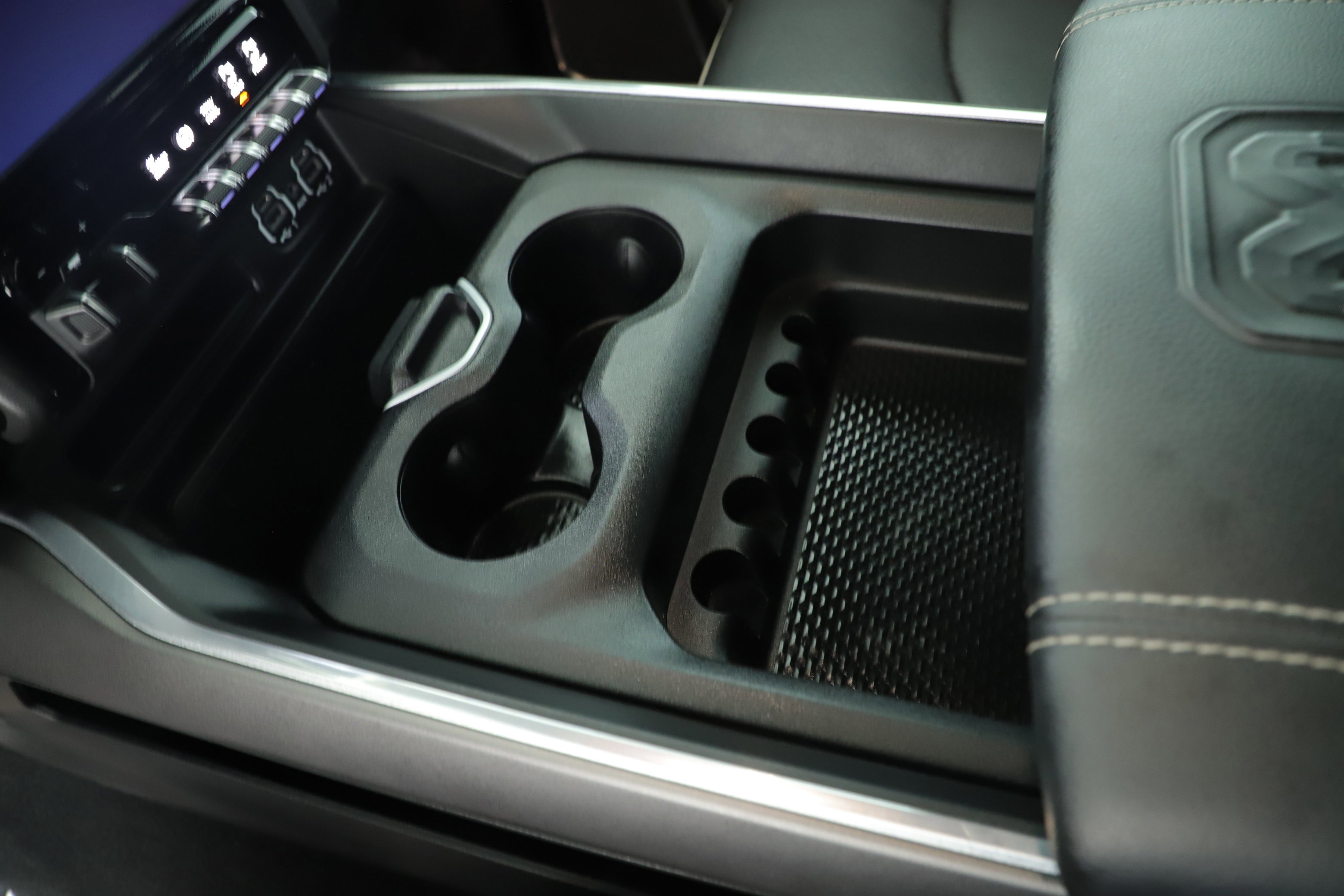 Used 2022 RAM 2500 Laramie image 17