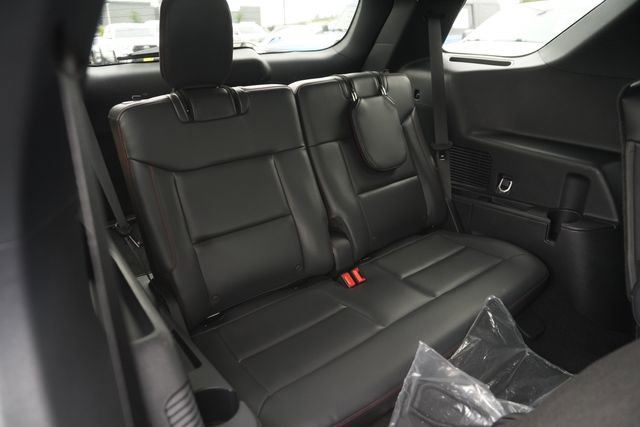 Certified 2025 Ford Explorer ST-Line w/ Premium Package RWD image 15