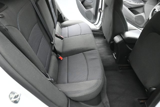 Used 2019 Chevrolet Cruze LT w/ Convenience Package FWD image 24