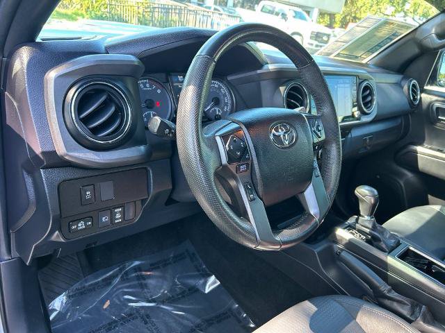 Used 2022 Toyota Tacoma TRD Sport w/ TRD Premium Sport Package RWD image 25