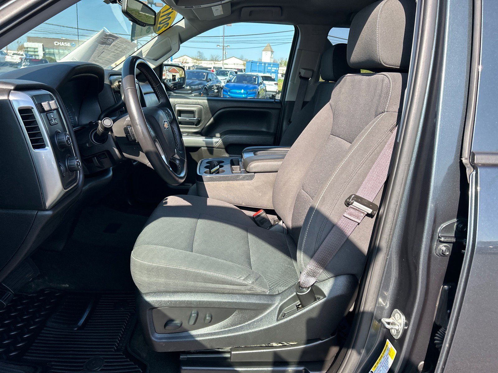 Used 2017 Chevrolet Silverado 1500 LT w/ All Star Edition image 6