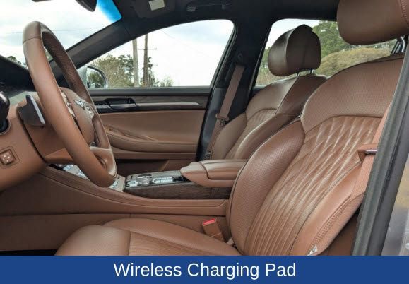 Used 2021 Genesis G90 3.3T Premium image 11