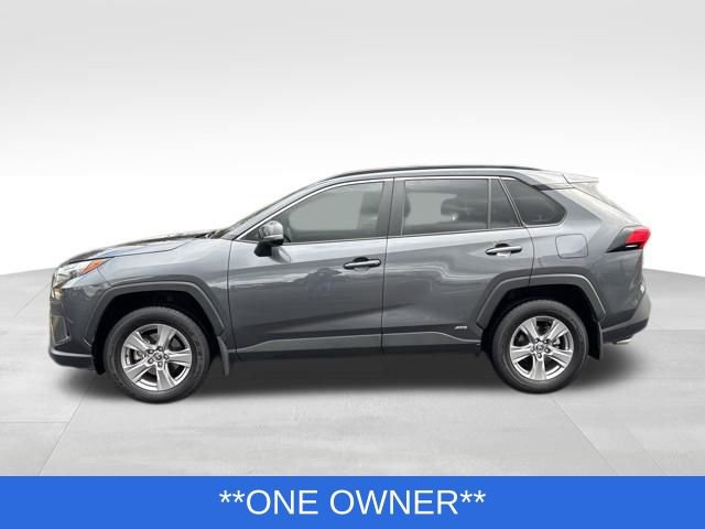 Used 2023 Toyota RAV4 XLE w/ Convenience Package image 3