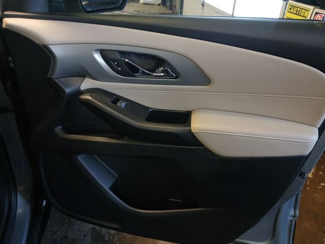 Used 2023 Chevrolet Traverse LS w/ Midnight/Sport Edition image 56
