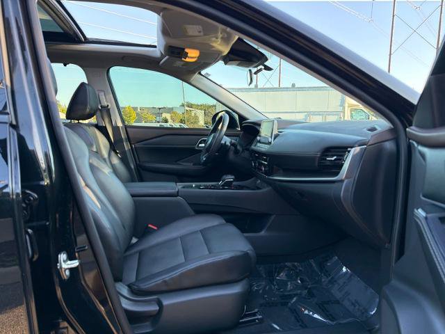Used 2021 Nissan Rogue SV w/ Premium Package FWD image 26