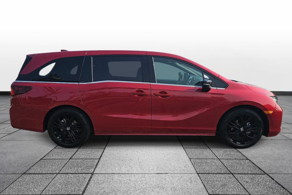 Used 2025 Honda Odyssey Sport-L image 4