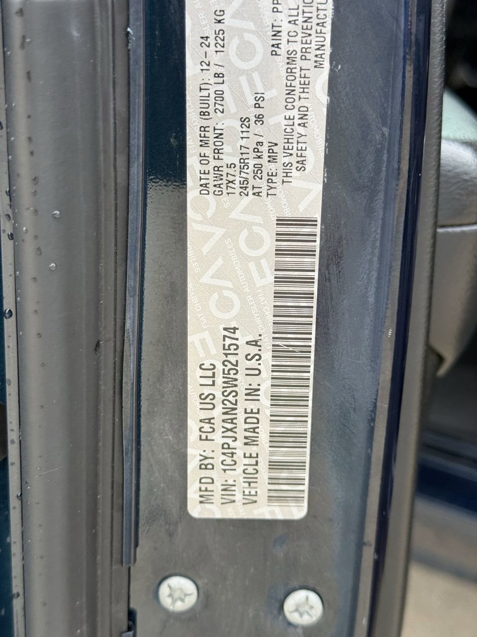 Used 2025 Jeep Wrangler Sport AWD/4WD image 28