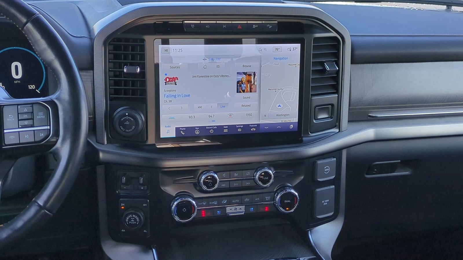 Certified 2023 Ford F150 Platinum w/ Equipment Group 701A High image 30