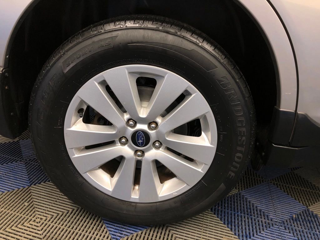 Used 2019 Subaru Outback 2.5i Premium image 26