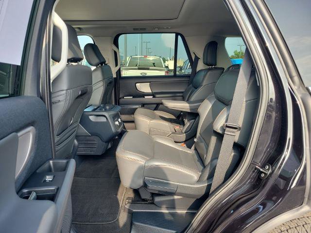 Certified 2025 Ford Expedition Active RWD image 10