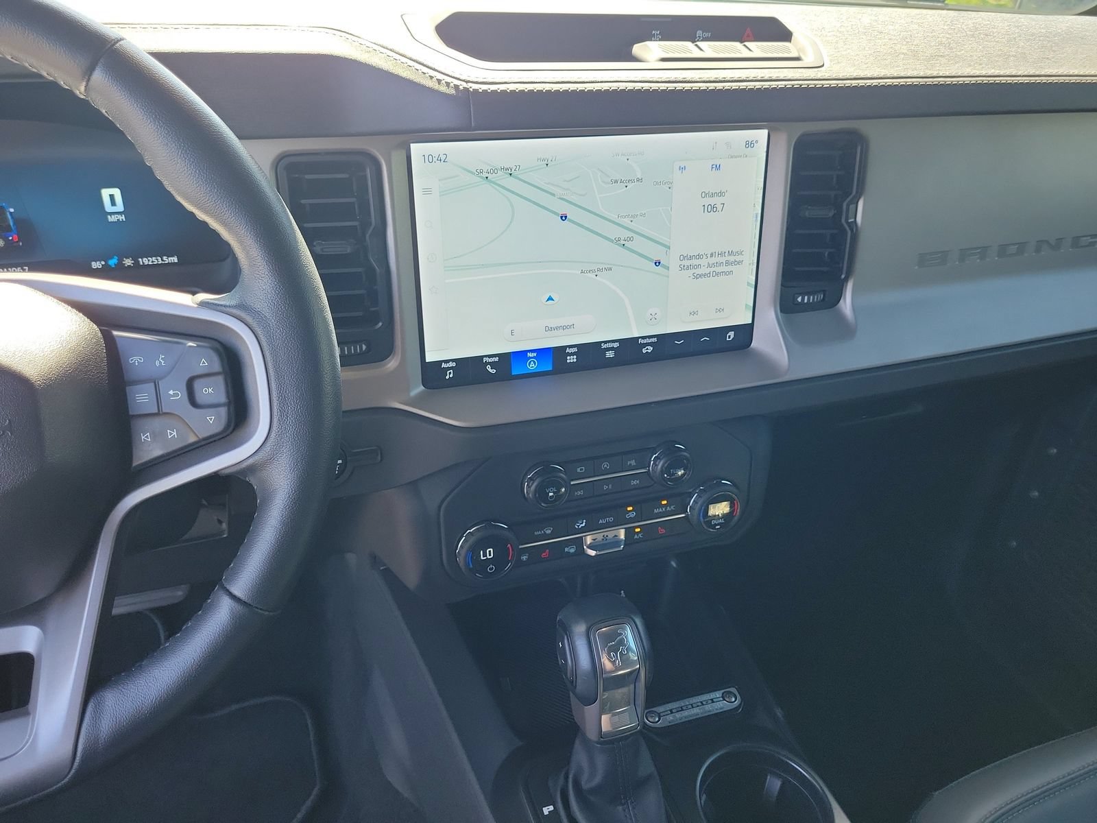 Certified 2025 Ford Bronco Outer Banks AWD/4WD image 21