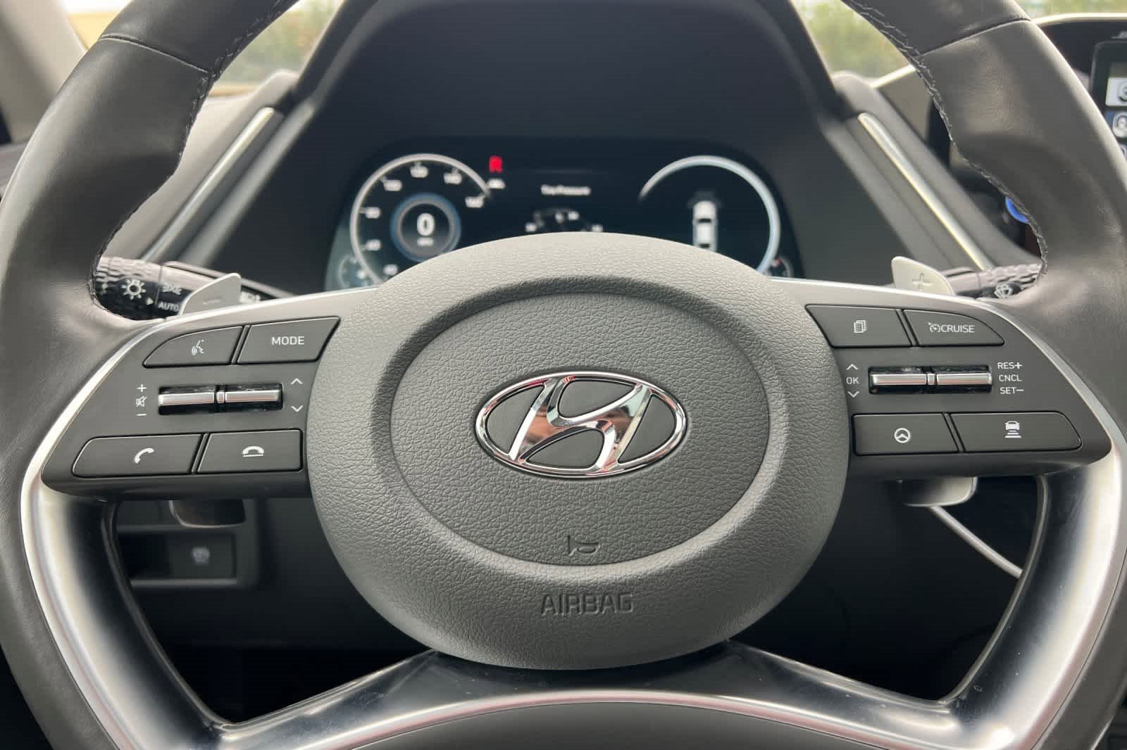 Used 2020 Hyundai Sonata Limited image 24